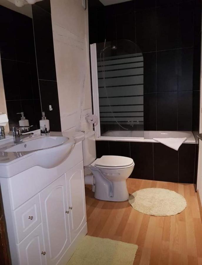 Spacious Appartement Colmar 2 Luaran gambar